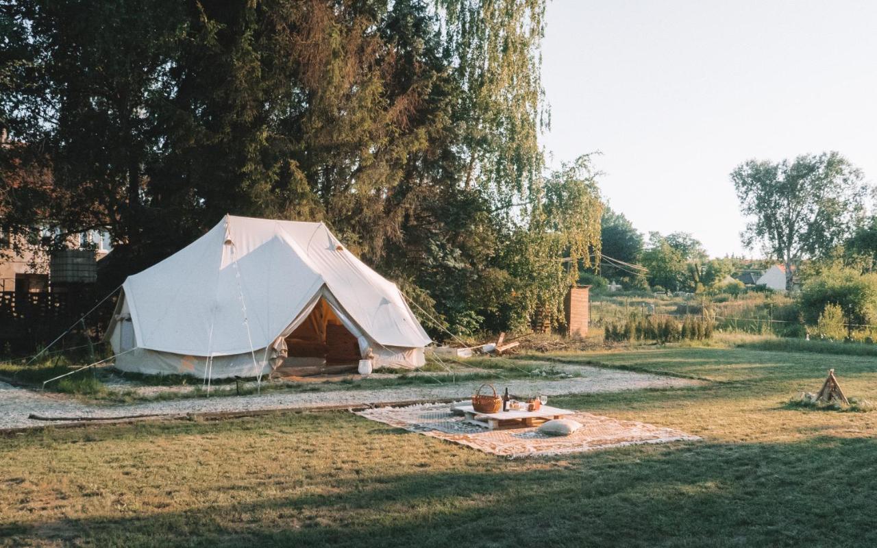 Bozsky Glamp Ξενοδοχείο Valtice Εξωτερικό φωτογραφία